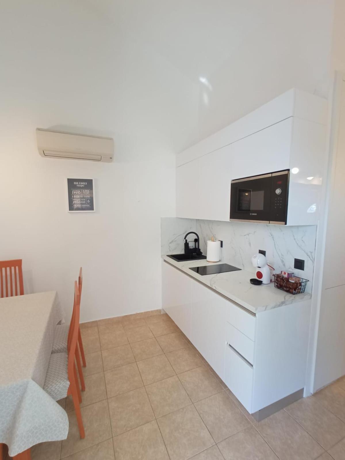 Sunny Beach Apartment Lavica Podstrana Eksteriør bilde